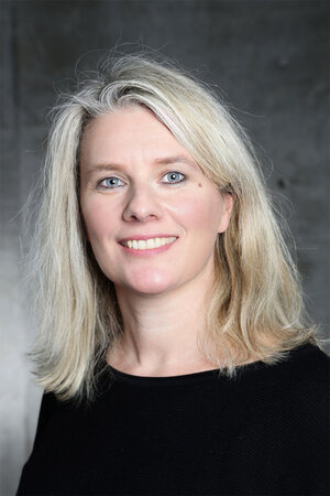 Prof. Dr. ‌Babette Dellen