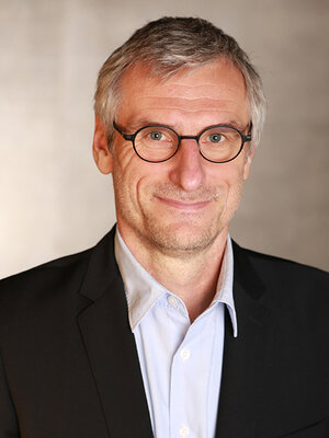 Prof. Dr. Lutz Thieme
